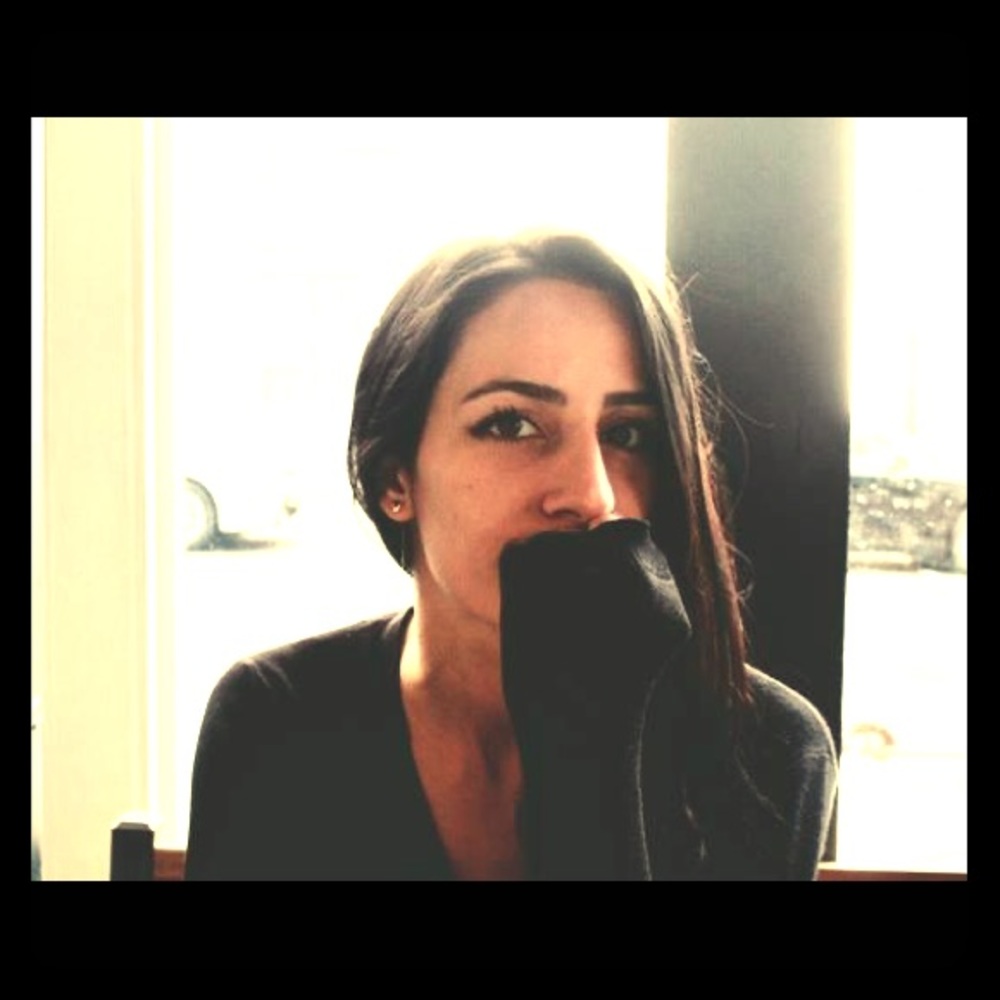 Meet your Posher, Leyla